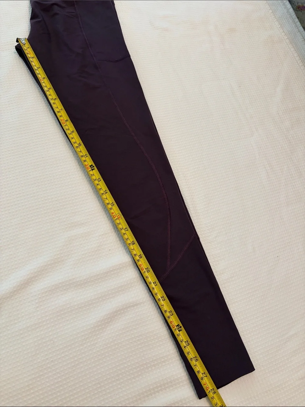 Victoria’s Secret Sport Purple total knockout  Leggings with Side Pockets size S